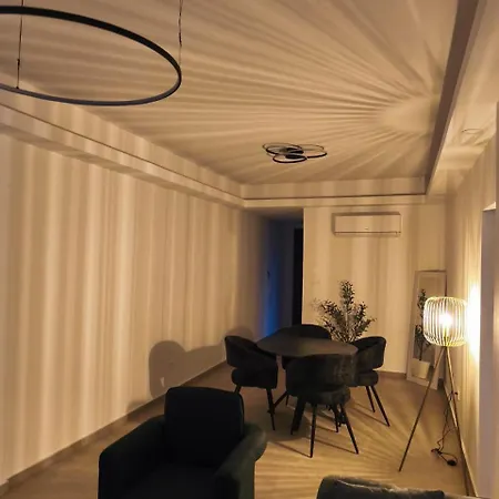 Joyscape Beachfront Apartament Larnaca