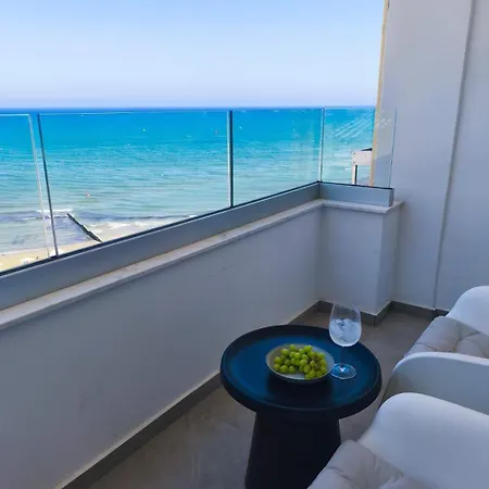 Daire Joyscape Beachfront