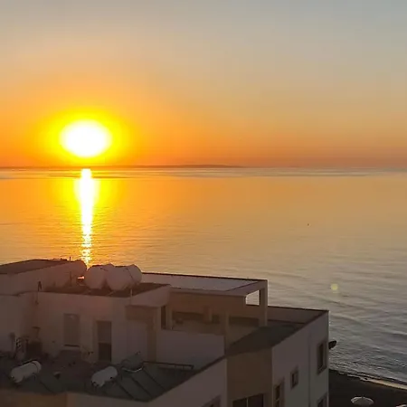 Joyscape Beachfront Daire
