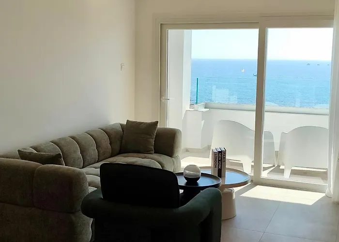 Joyscape Beachfront * Larnaca